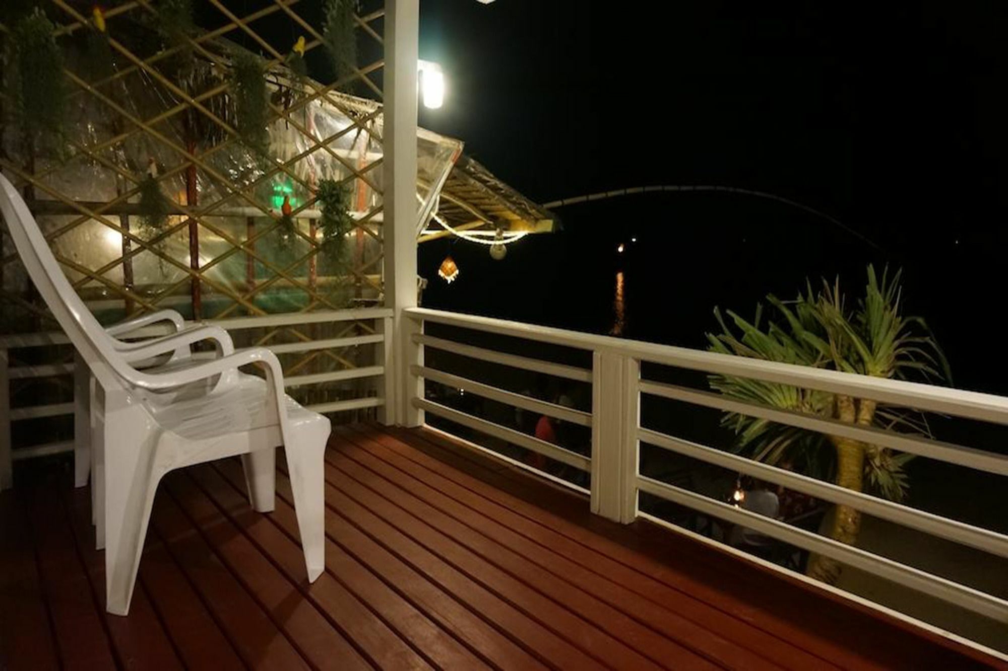 קו לנטה Pakgasri Guest House מראה חיצוני תמונה